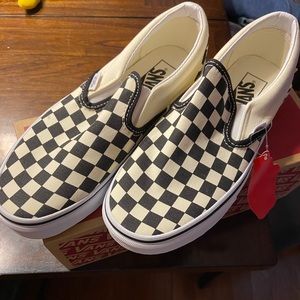 Nwt Vans checkered slip ons